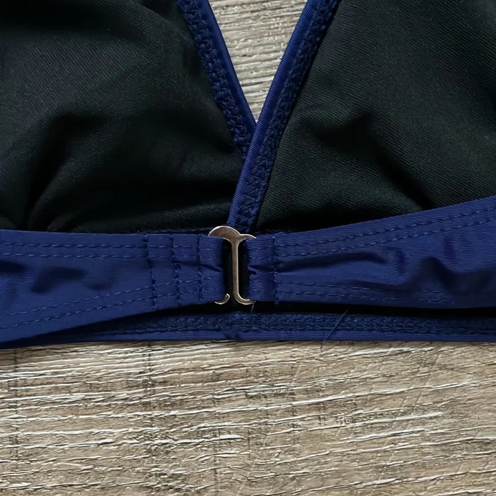 DEEP V NECK HALTER TIE NECK BIKINI TOP (NWOT) - Picture 4 of 6